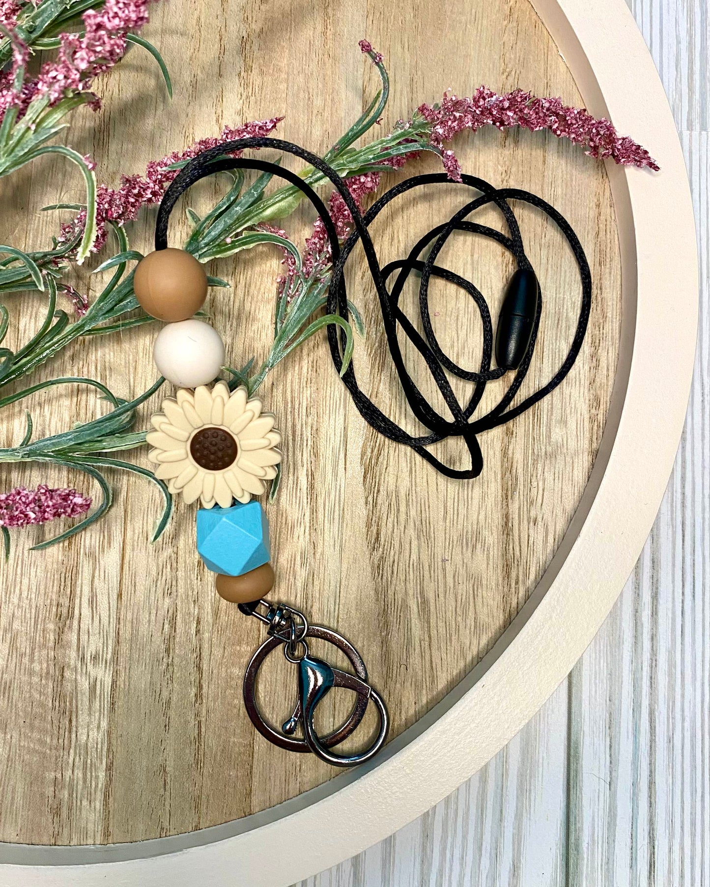 Summer Wheat Daisy Silicone Beaded Lanyard